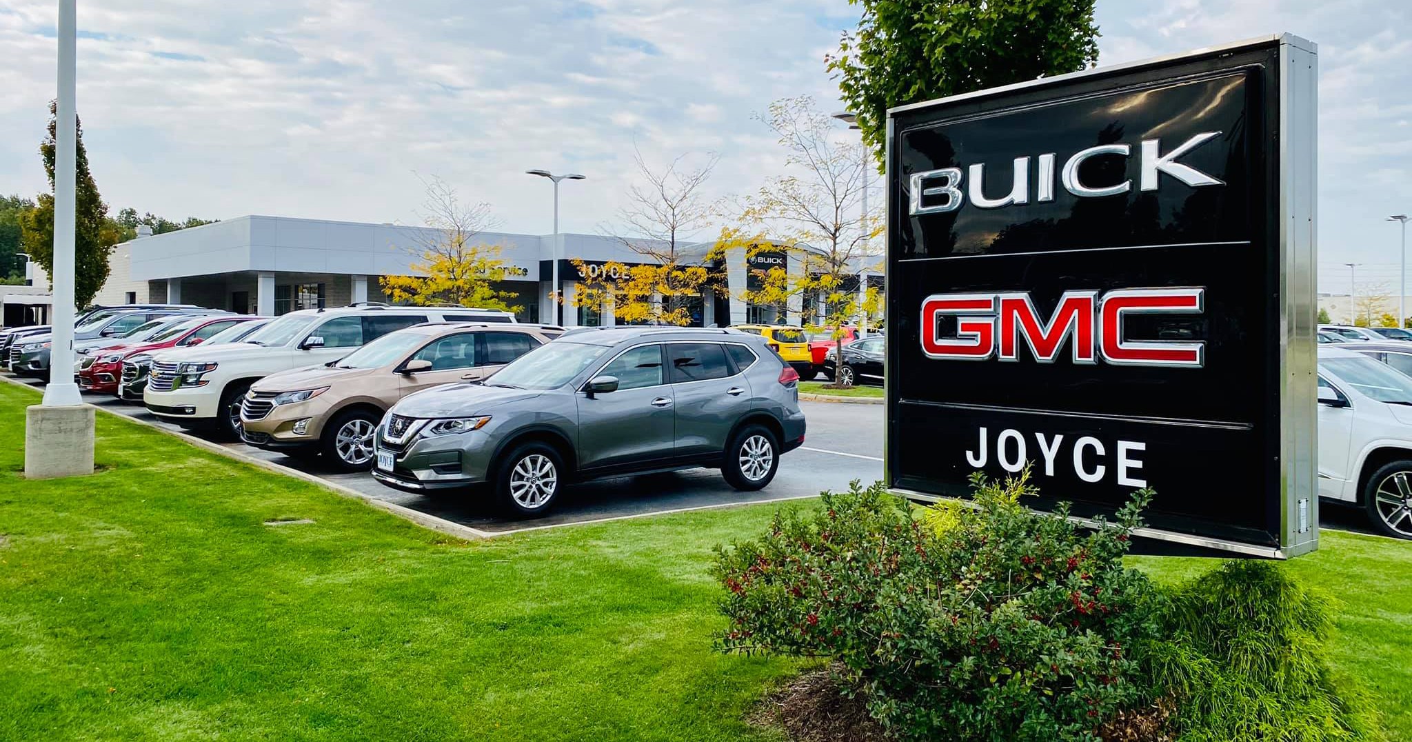 Joyce Buick GMC - LorMet